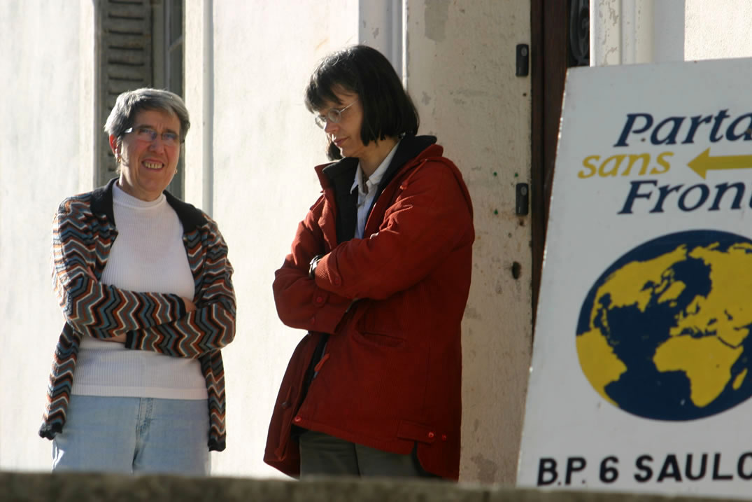 V e n t e   d e   P a r t a g e   s a n s   F r o n t i � r e s   �   S a i n t - M a r t i n   l a   P l a i n e   , Bruno Drogue