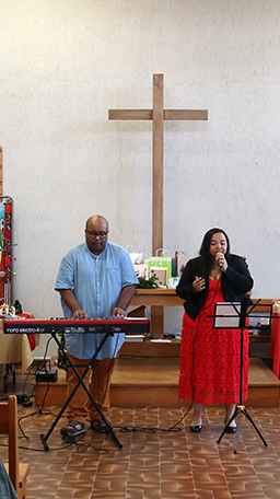 Vente à Chabeuil au profit de Partage Sans Frontières