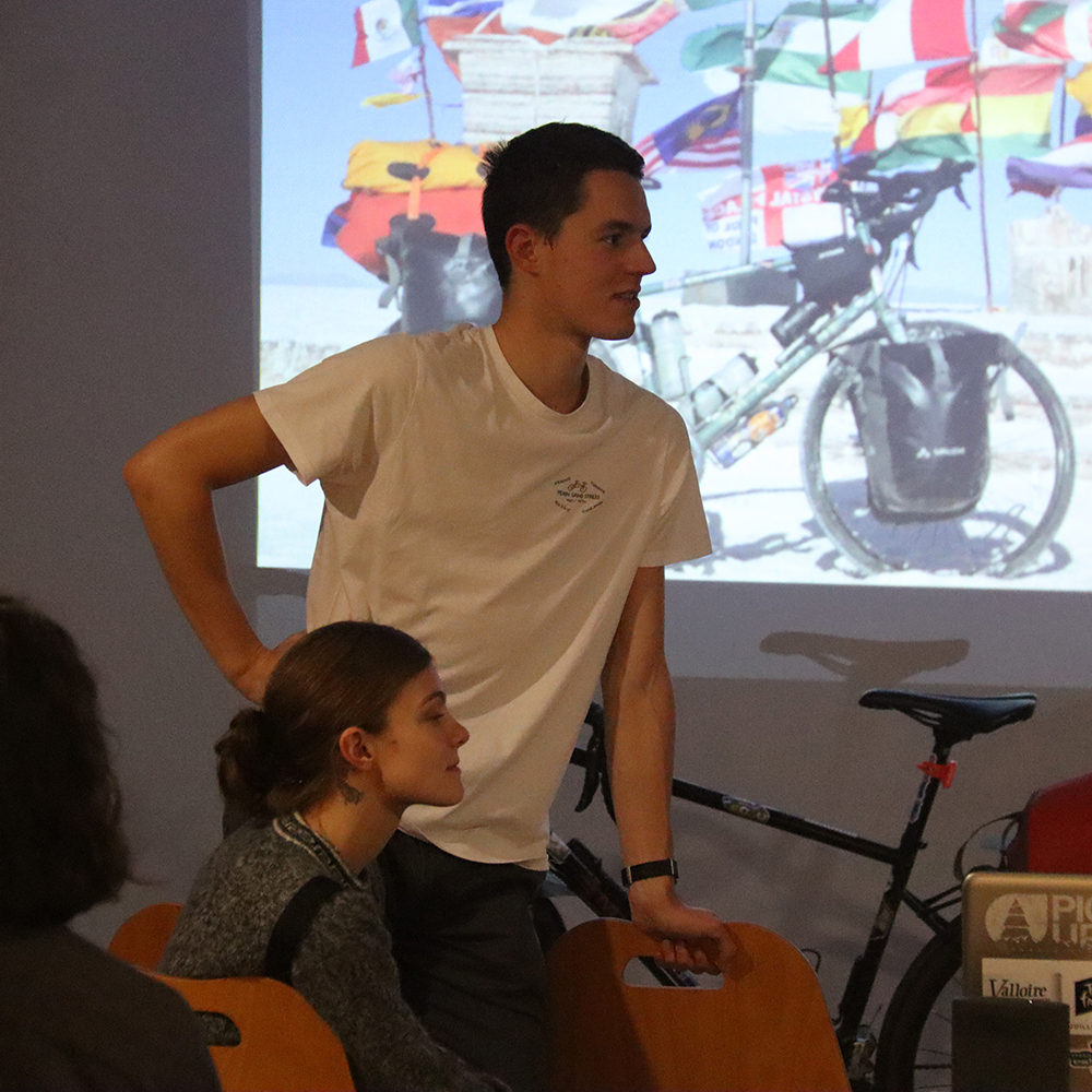 S o i r � e   d e   p r � s e n t a t i o n   d e   C y c l 