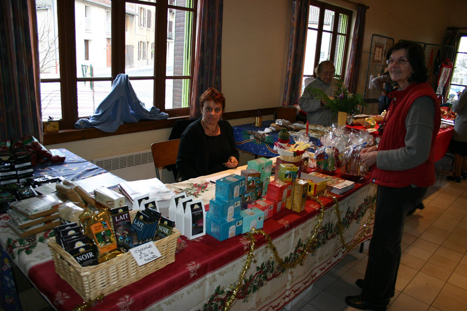 M a r c h �   d e   N o � l   d e   P a r t a g e   S a n s   F r o n t i � r e s   �   C h a b e u i l   e n   2 0 0 7   , Bruno Drogue