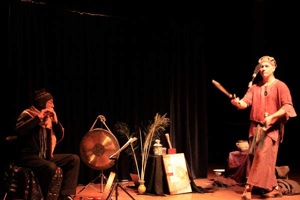 S p e c t a c l e   T h i e r r y   N a d a l i n i ,   l e   r e t o u r   d u   s e r p e n t   �   p l u m e   , 